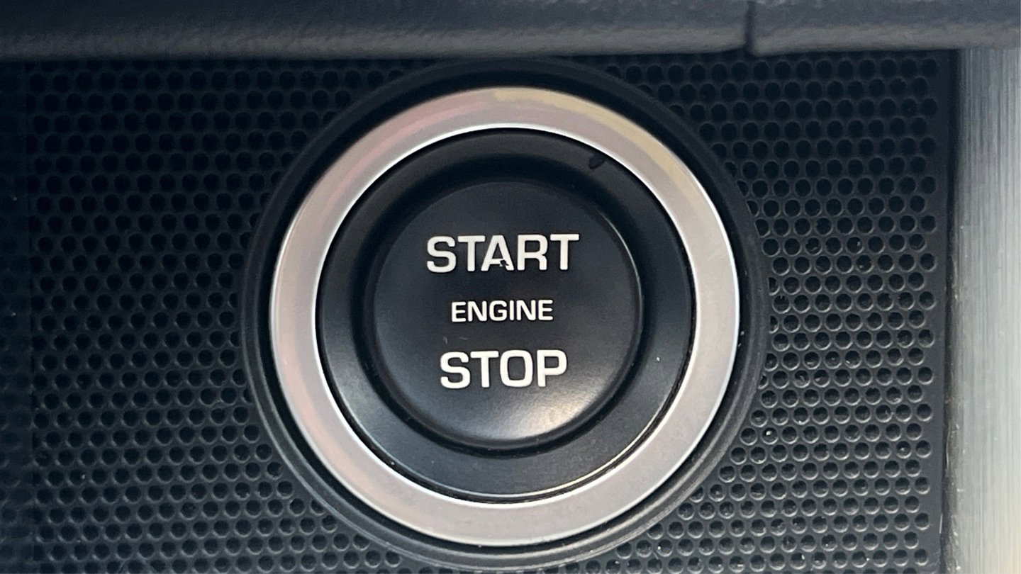 Used 2016 Land Rover Range Rover HSE image 33