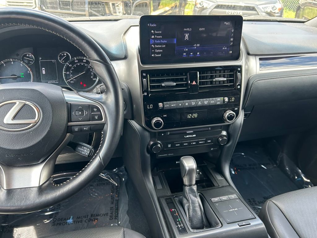 Used 2023 Lexus GX 460 AWD/4WD image 19