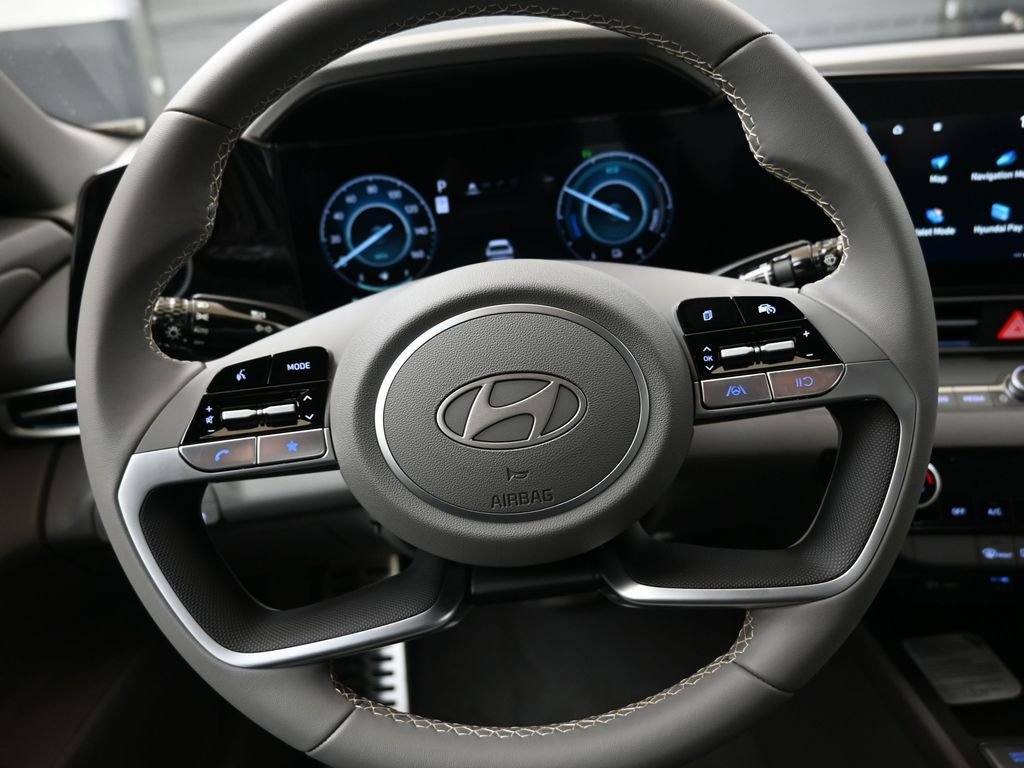 New 2026 Hyundai Elantra Sport image 25