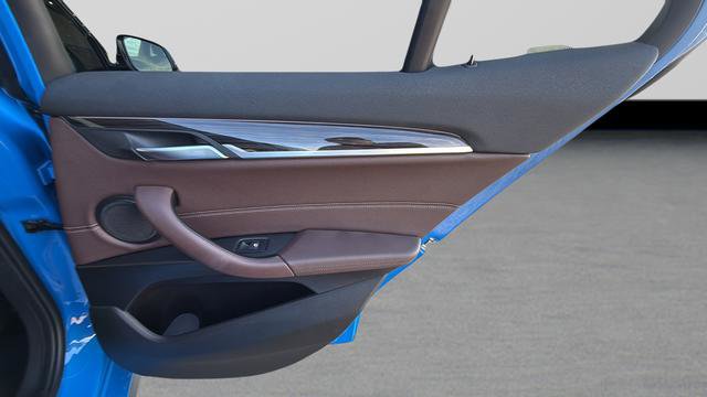 Used 2023 BMW X2 sDrive28i w/ M Sport Package image 28