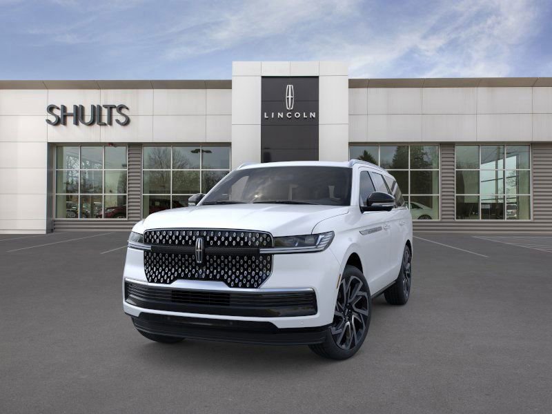 New 2026 Lincoln Navigator Reserve image 2