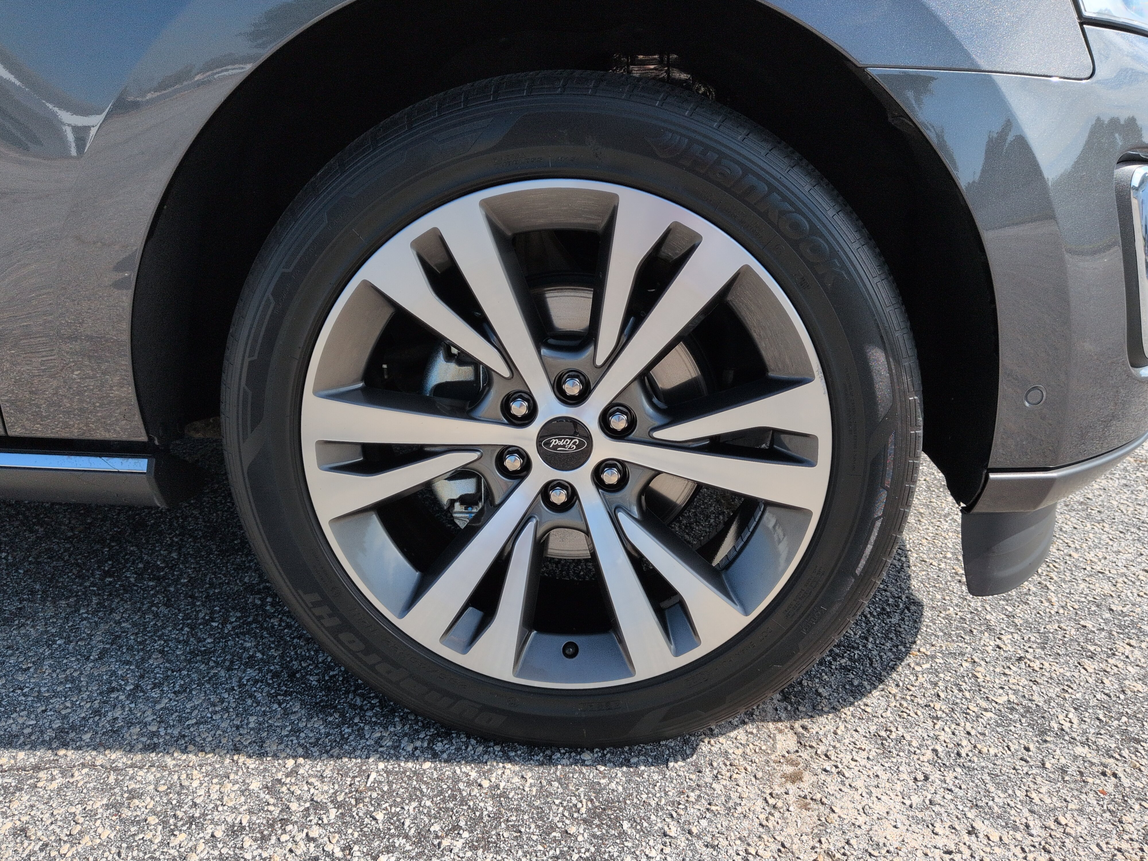 Certified 2020 Ford Expedition Limited w/ Equipment Group 302A RWD image 9