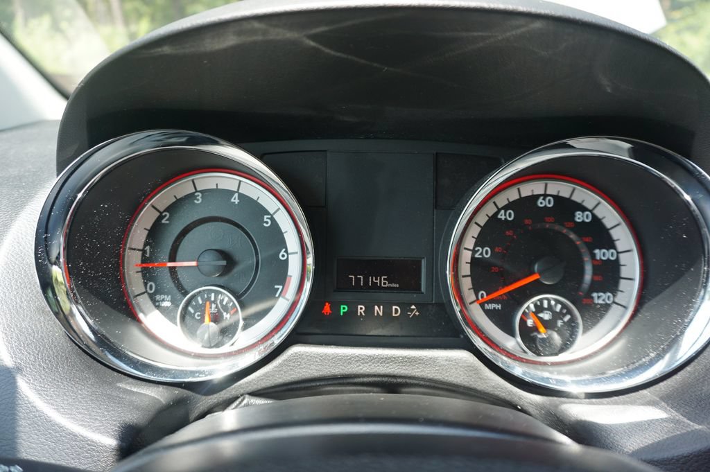Used 2019 Dodge Grand Caravan SE FWD image 7