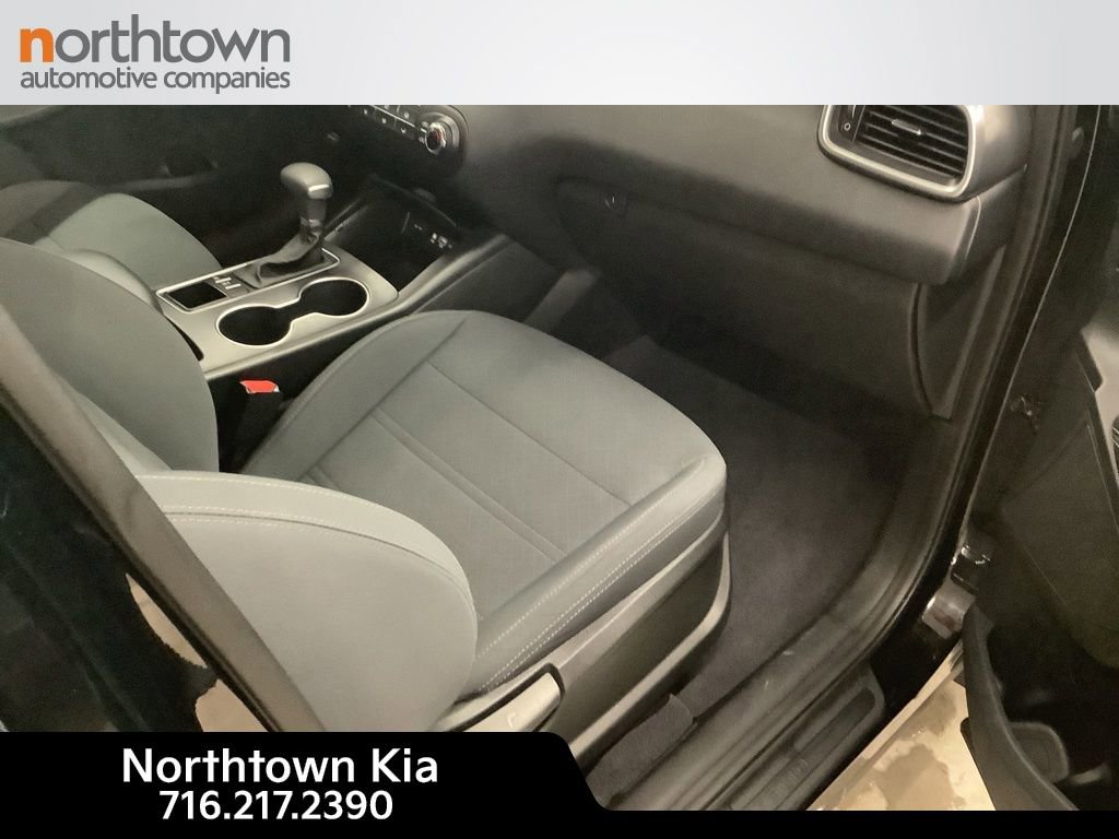 Used 2019 Kia Sorento LX image 22