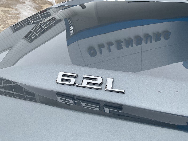 Used 2019 Chevrolet Silverado 1500 High Country w/ Technology Package image 10