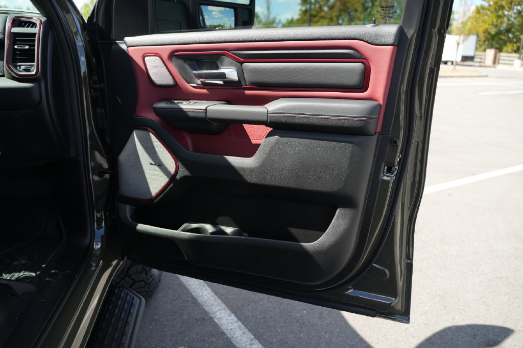 New 2027 RAM 1500 Rebel w/ Rebel Level 2 Equipment Group AWD/4WD image 20