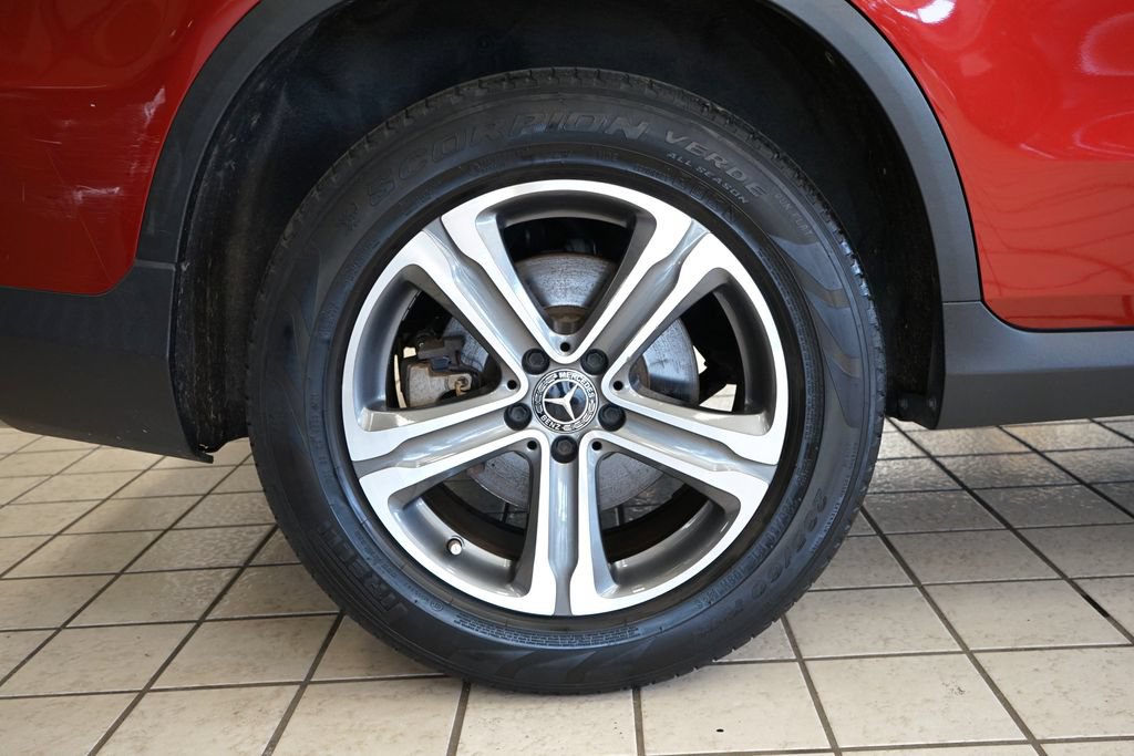 Used 2017 Mercedes-Benz GLC 300 4MATIC image 50