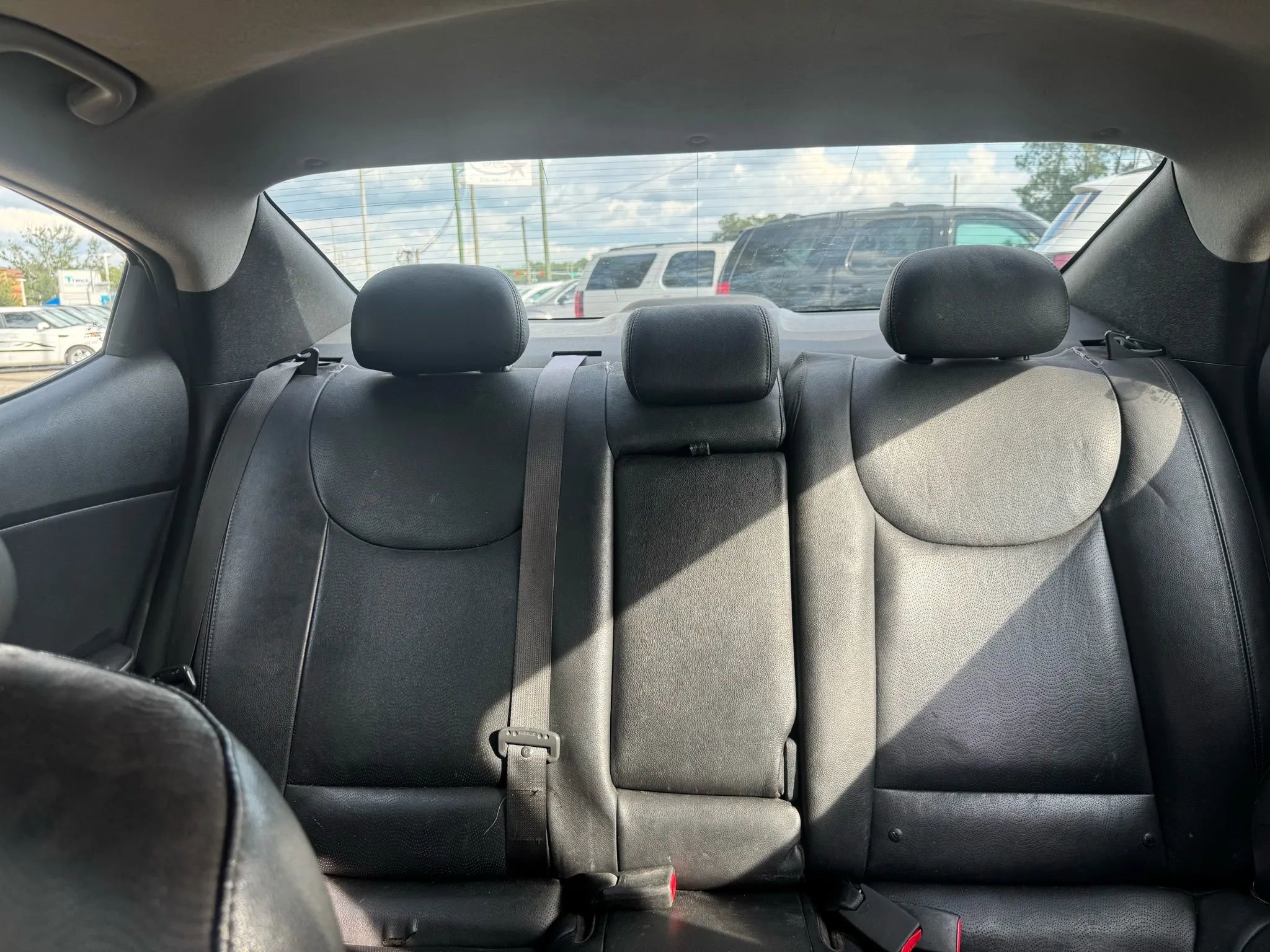 Used 2013 Hyundai Elantra Limited image 22