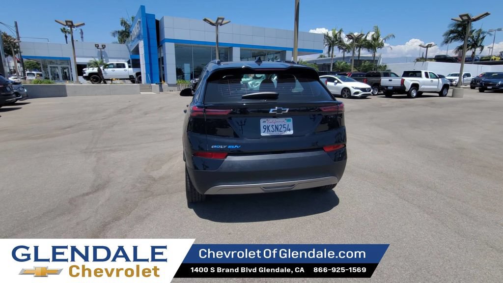 Certified 2023 Chevrolet Bolt EUV LT FWD image 7
