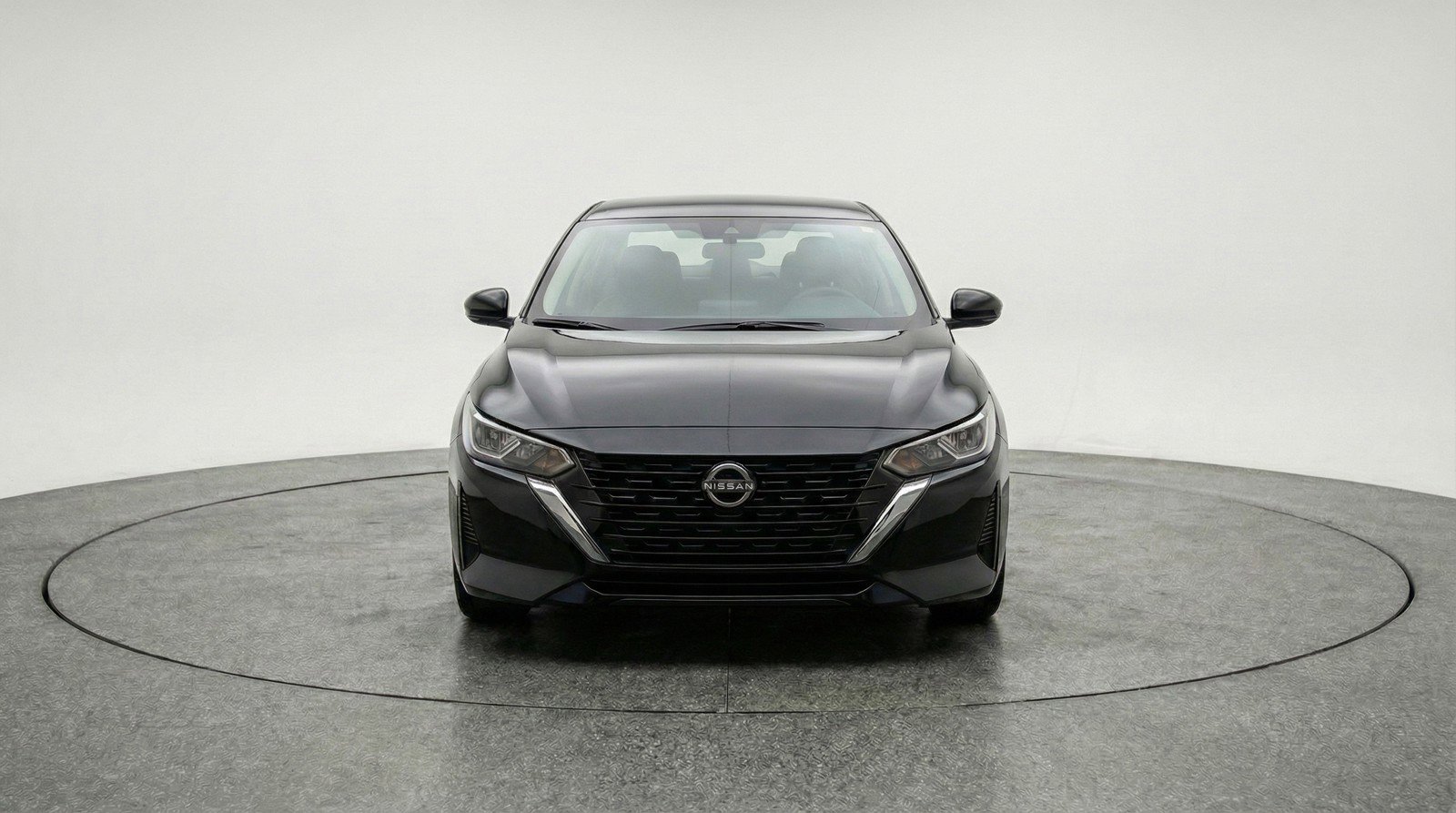 Used 2025 Nissan Sentra SV FWD image 2