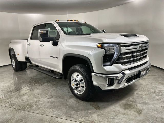 Certified 2024 Chevrolet Silverado 3500 LTZ w/ LTZ Plus Package image 2