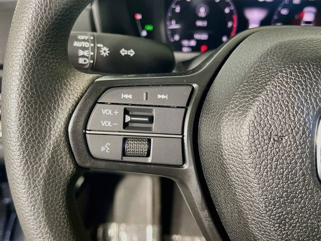 Used 2025 Honda Accord LX image 17