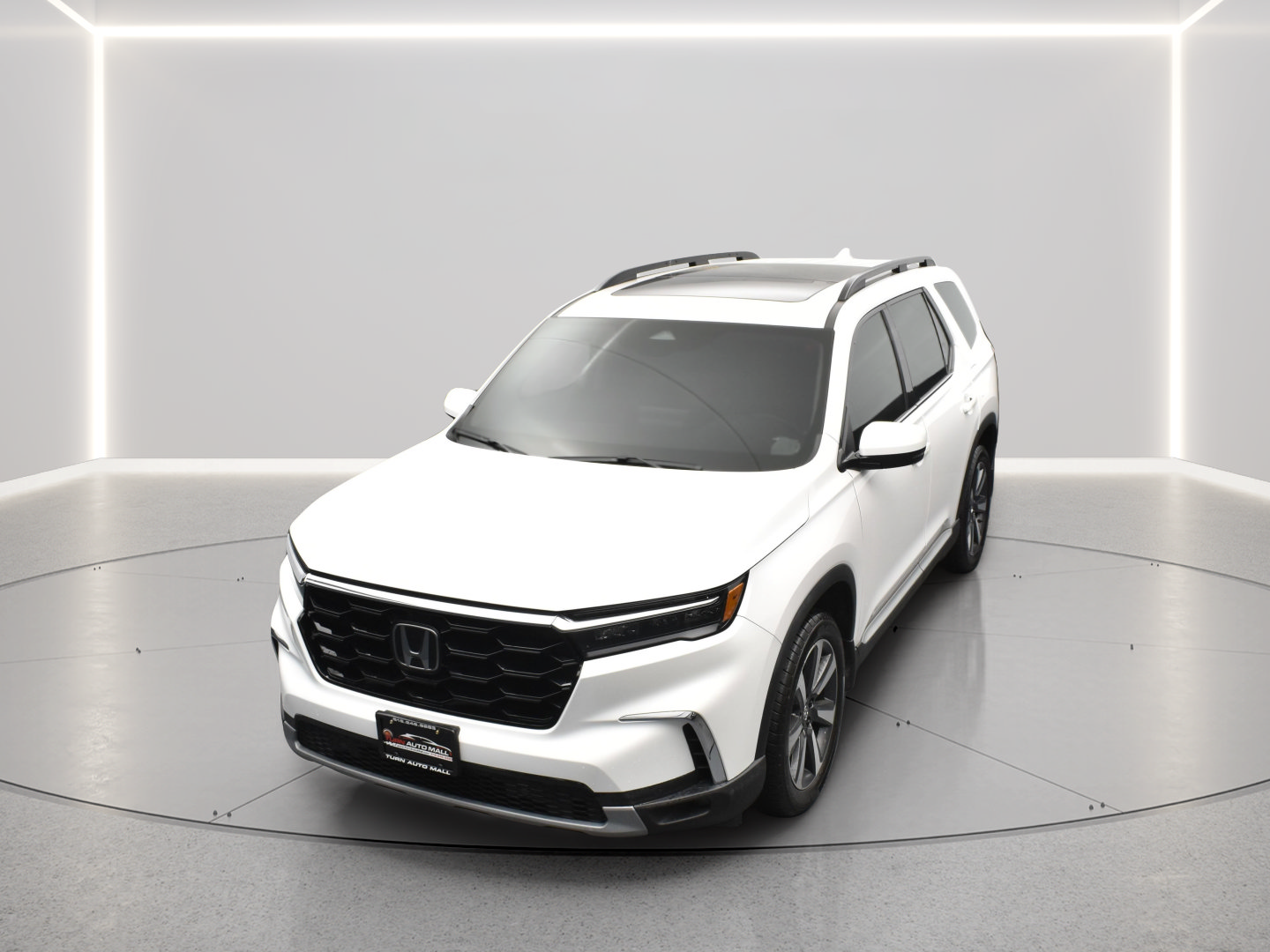 Used 2023 Honda Pilot Touring image 19