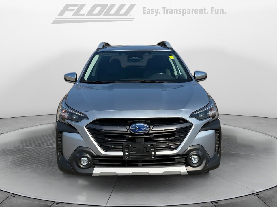 Used 2023 Subaru Outback Touring XT image 3
