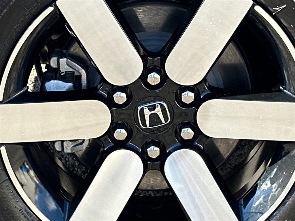 Certified 2024 Honda Prologue Touring image 6