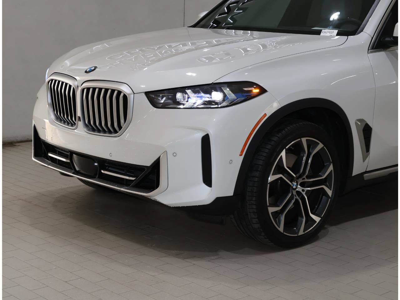Certified 2025 BMW X5 sDrive40i RWD image 2