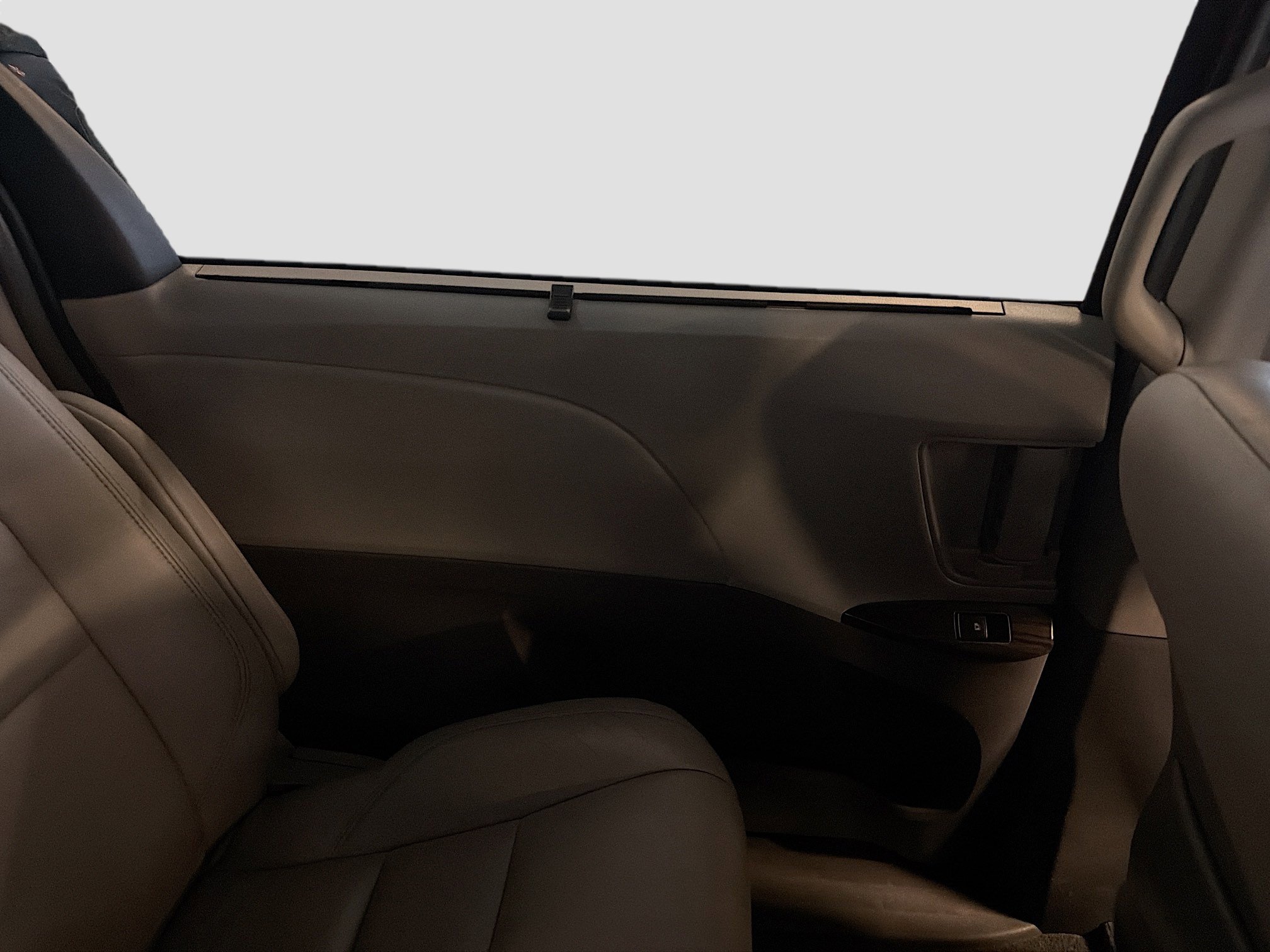 Used 2019 Toyota Sienna XLE image 28