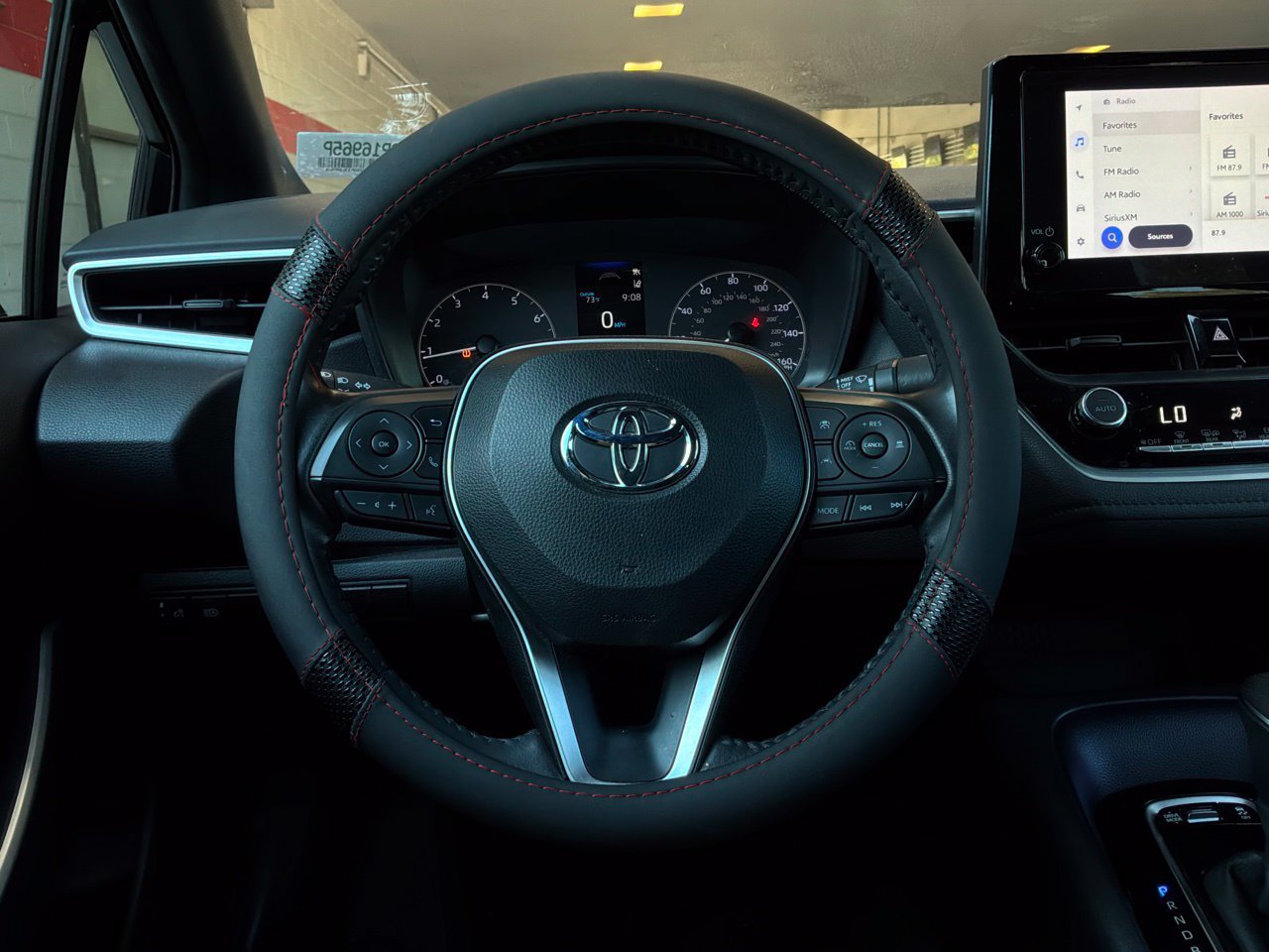 Used 2024 Toyota Corolla Sedan FWD image 33