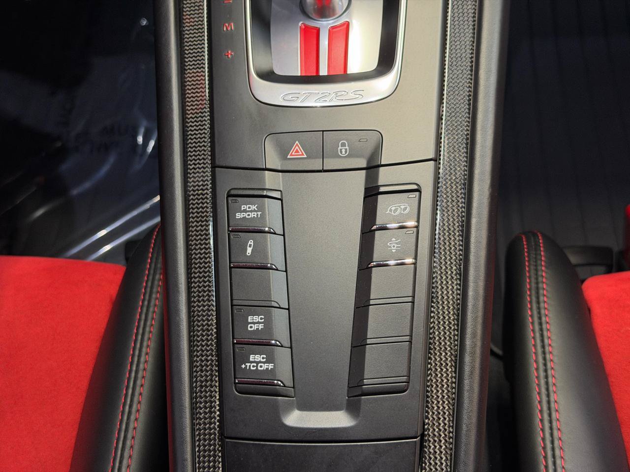 Used 2018 Porsche 911 GT2 RS RWD image 34