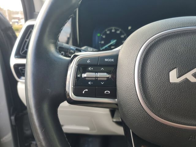 Certified 2022 Kia Sorento SX Prestige w/ Panoramic Sunroof Package image 20