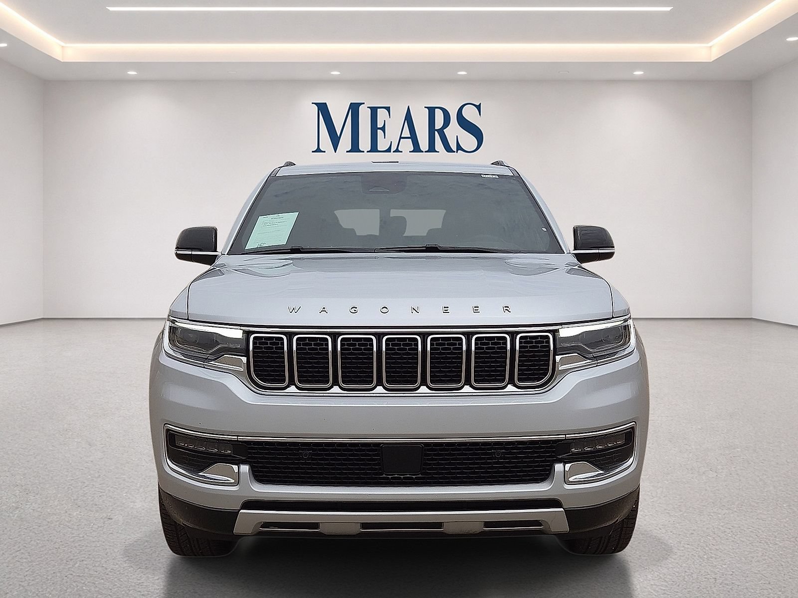 Used 2024 Jeep Wagoneer Series II w/ Flexible Seating Group RWD image 8