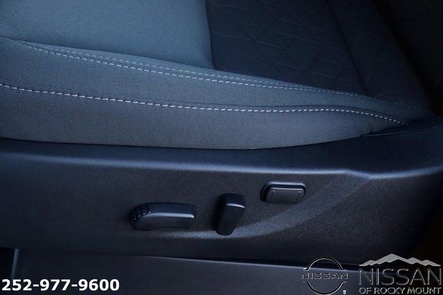 New 2026 Nissan Frontier SV w/ Tow Package image 15