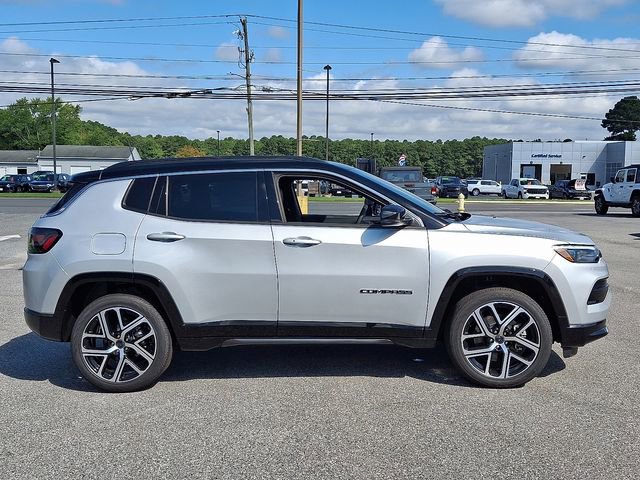 New 2025 Jeep Compass Limited w/ Elite Group image 5