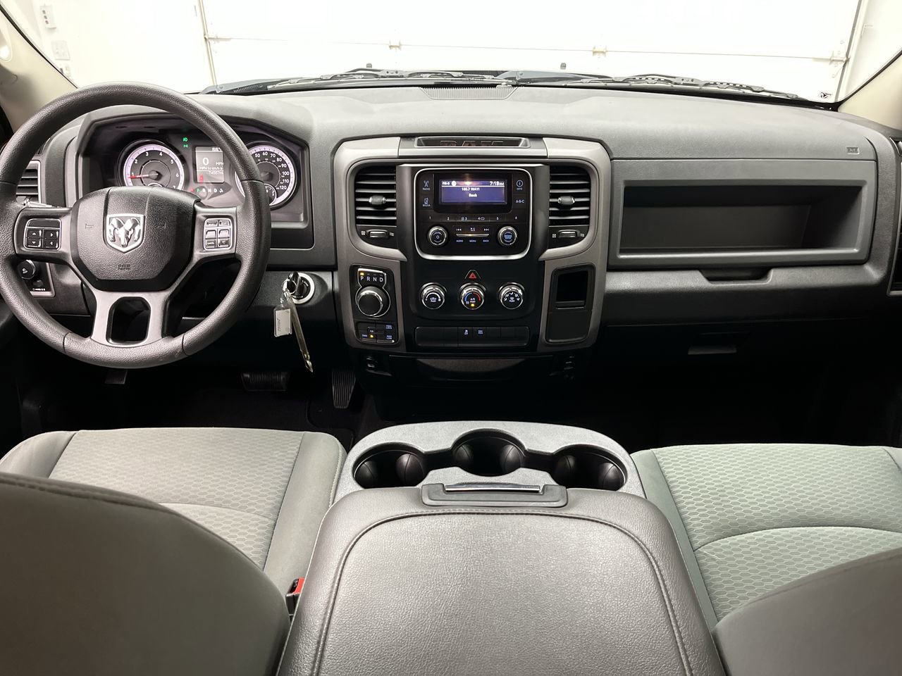 Used 2018 RAM 1500 Express AWD/4WD image 4