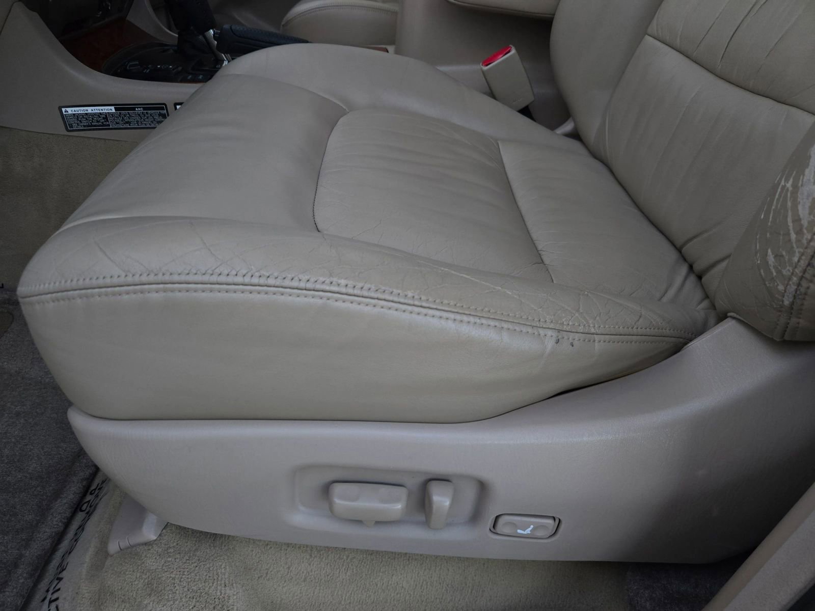 Used 1999 Lexus LX 470 4WD image 14