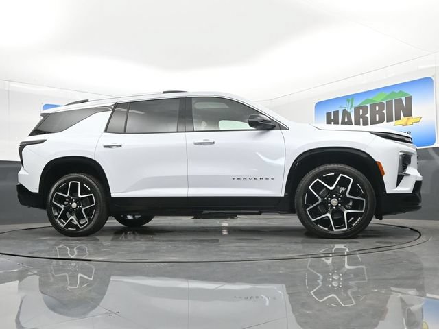 New 2026 Chevrolet Traverse High Country w/ LPO, Floor Liner Package FWD image 24