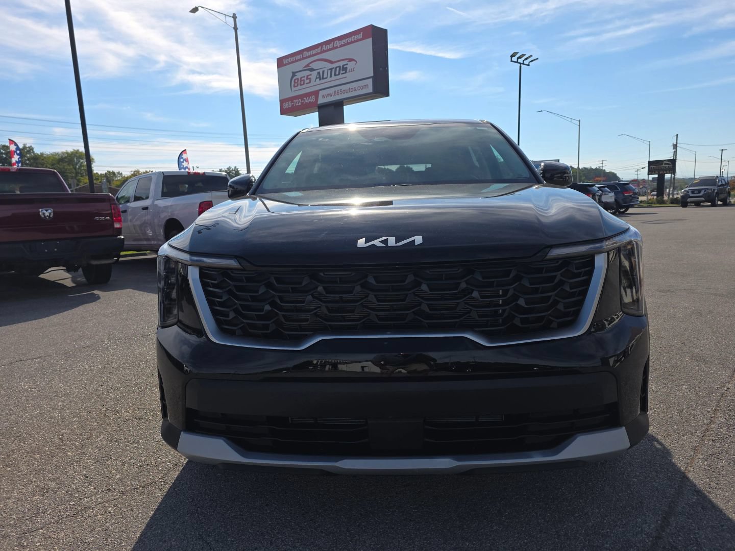 Used 2026 Kia Sorento LX FWD image 8