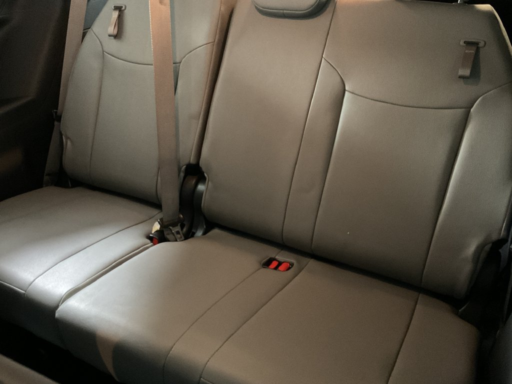 Certified 2025 Toyota Sienna XLE FWD image 20
