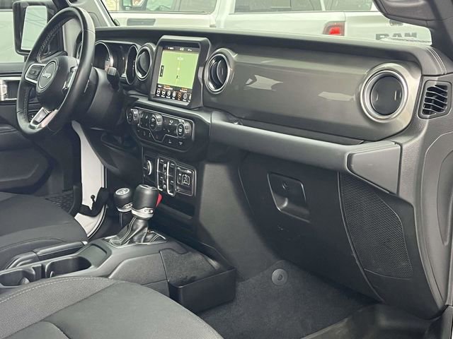 Used 2022 Jeep Wrangler Unlimited Sahara w/ Cold Weather Group image 24