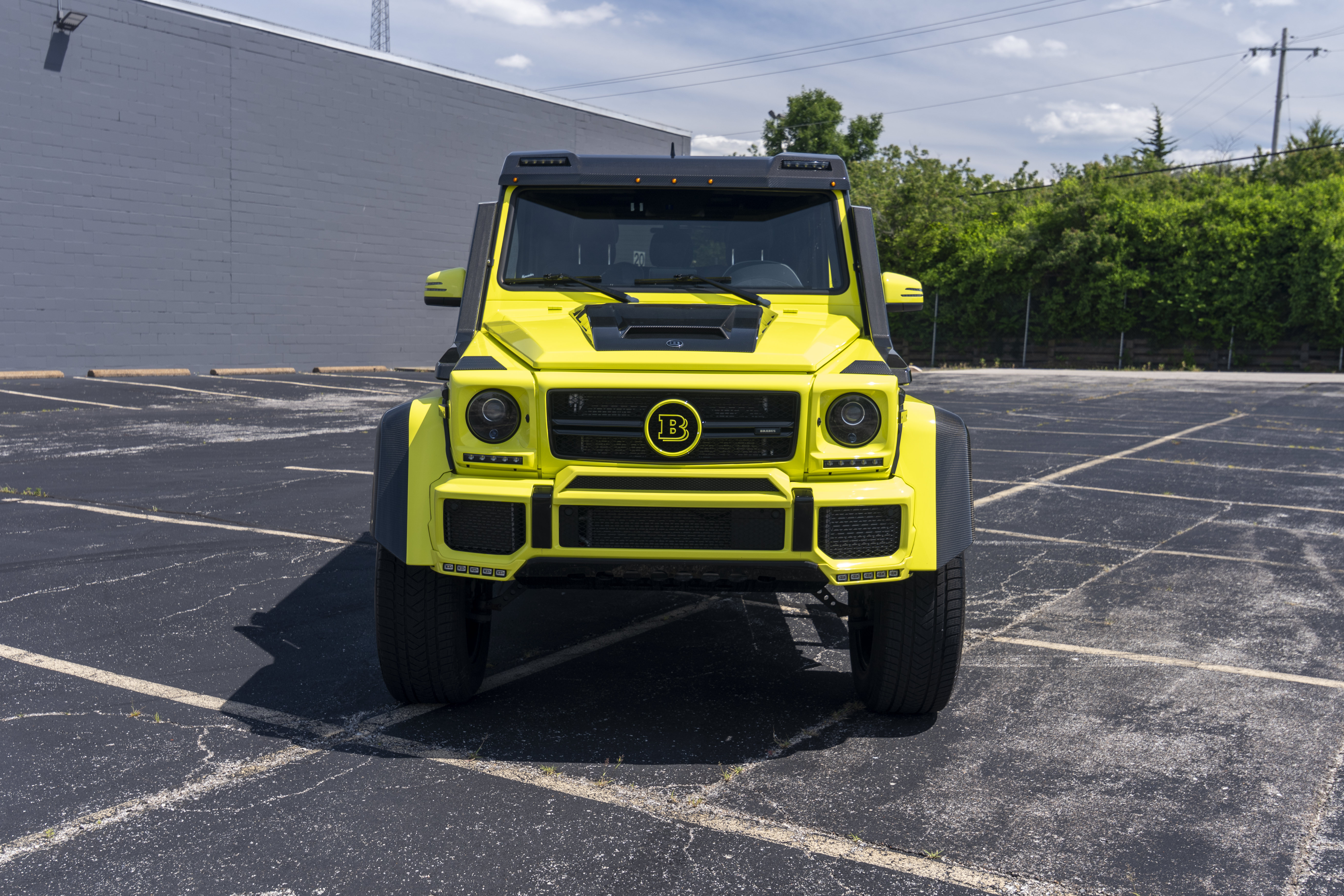Used 2017 Mercedes-Benz G 550 Squared image 5