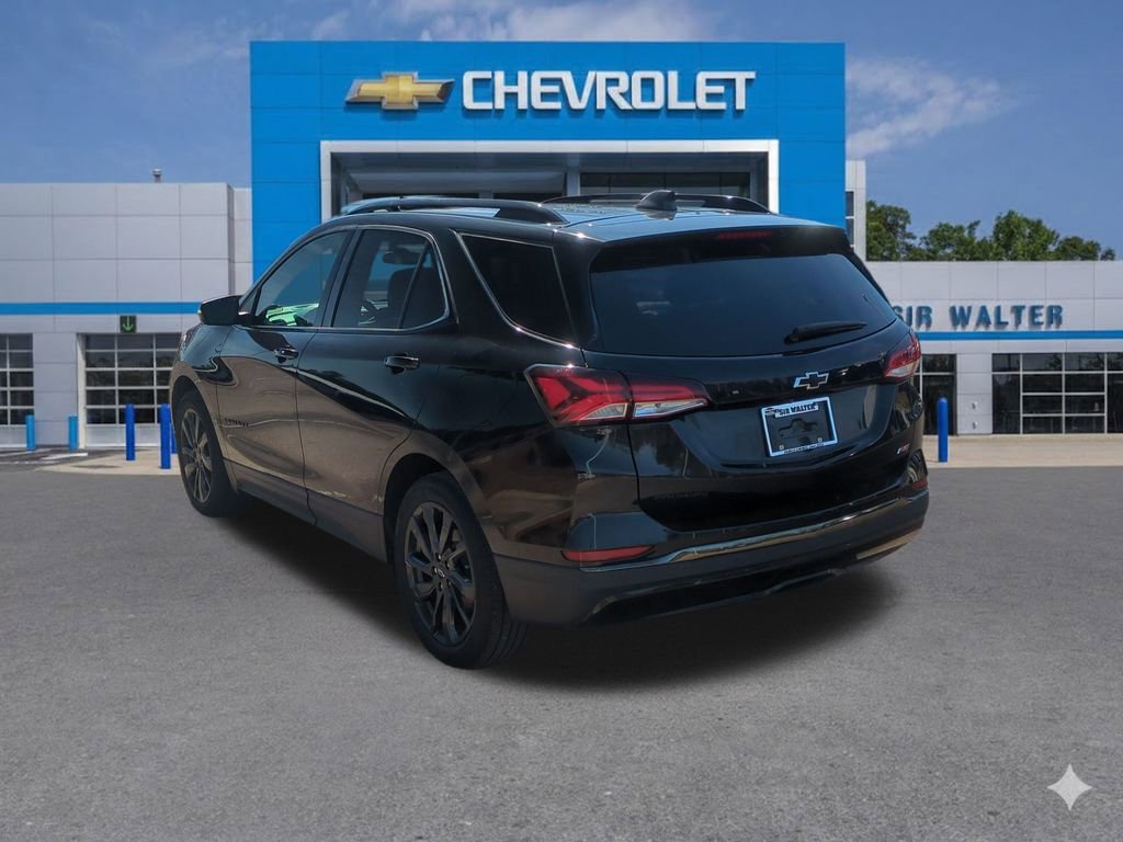 Used 2023 Chevrolet Equinox RS w/ RS Leather Package image 4