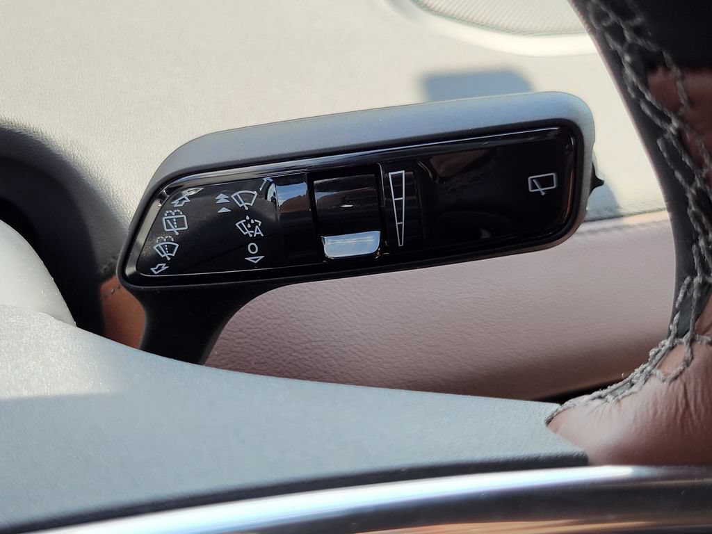 New 2026 Lincoln Navigator Reserve AWD/4WD image 18