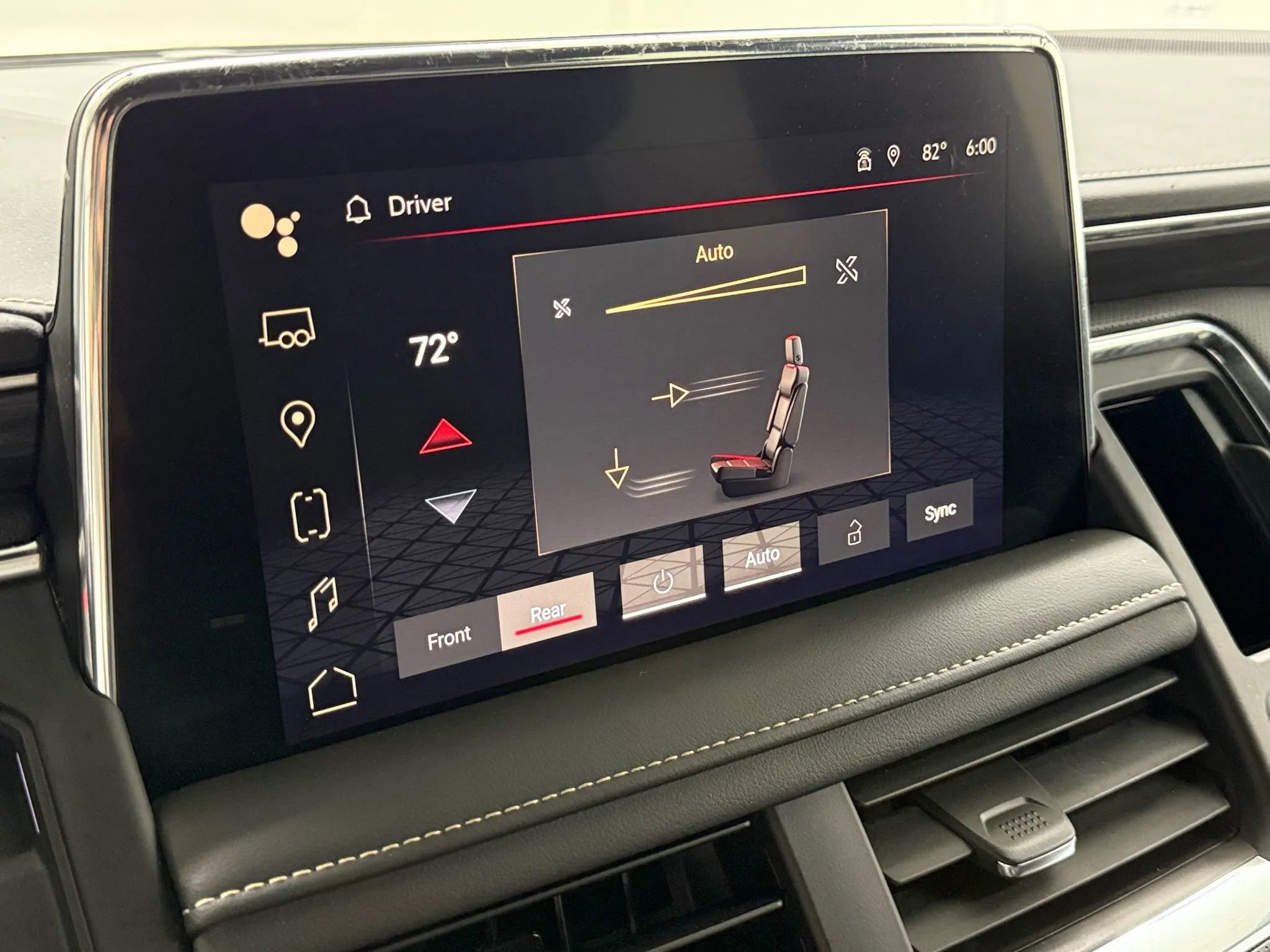 Used 2024 GMC Yukon SLT image 39