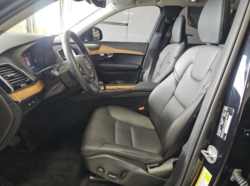 Used 2024 Volvo XC90 T8 Plus AWD/4WD image 5