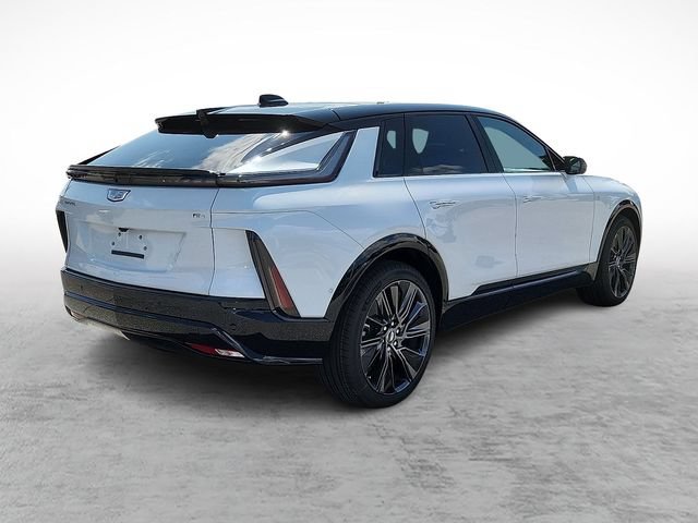 New 2027 Cadillac Lyriq Signature Sport w/ Nappa Leather Package AWD/4WD image 3