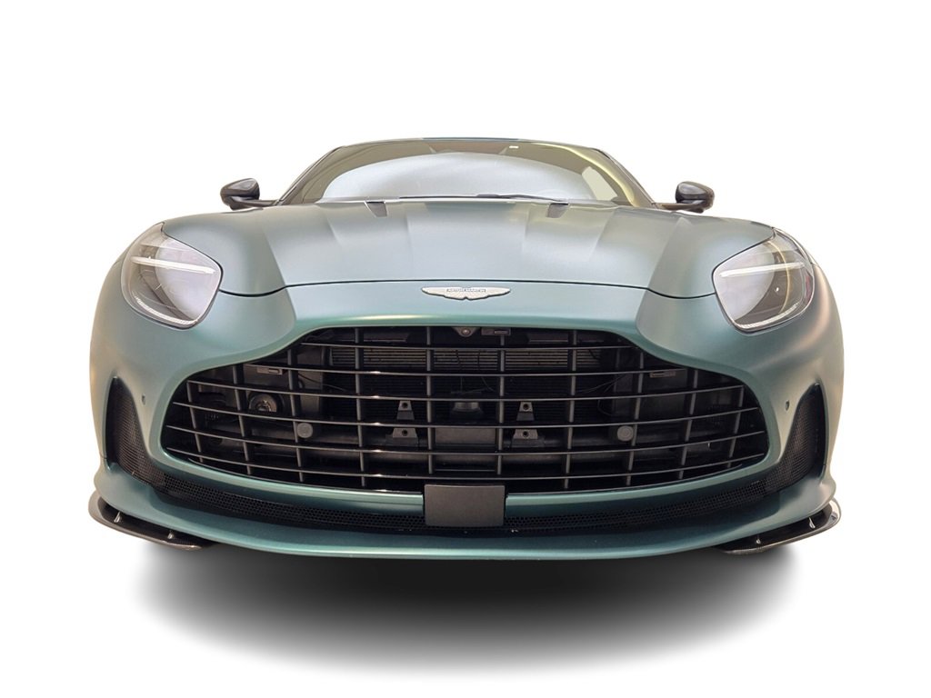 Used 2024 Aston Martin DB12 Coupe image 2