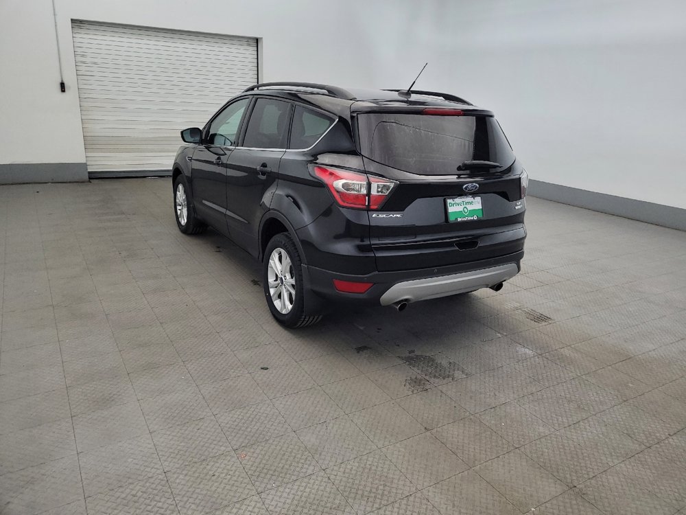 Used 2017 Ford Escape SE w/ Equipment Group 201A AWD/4WD image 5