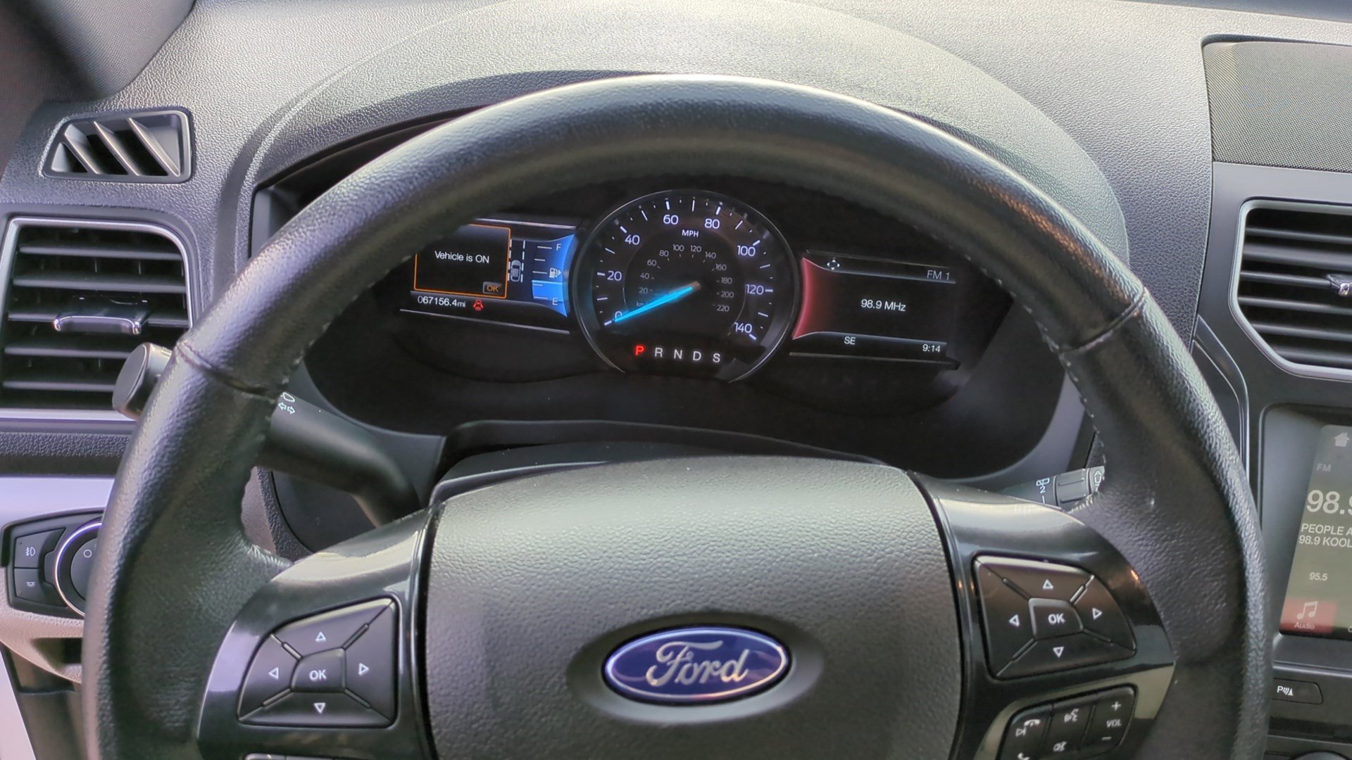 Used 2018 Ford Explorer XLT w/ Equipment Group 202A image 19