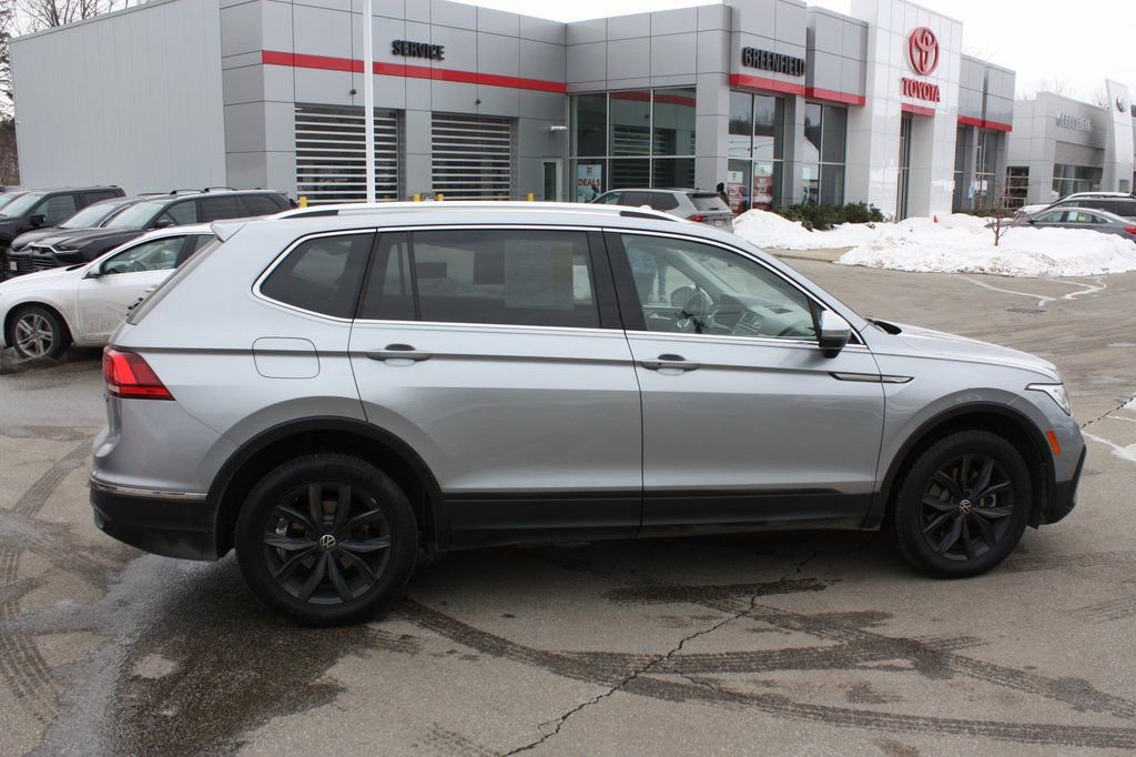 Used 2024 Volkswagen Tiguan SE image 6