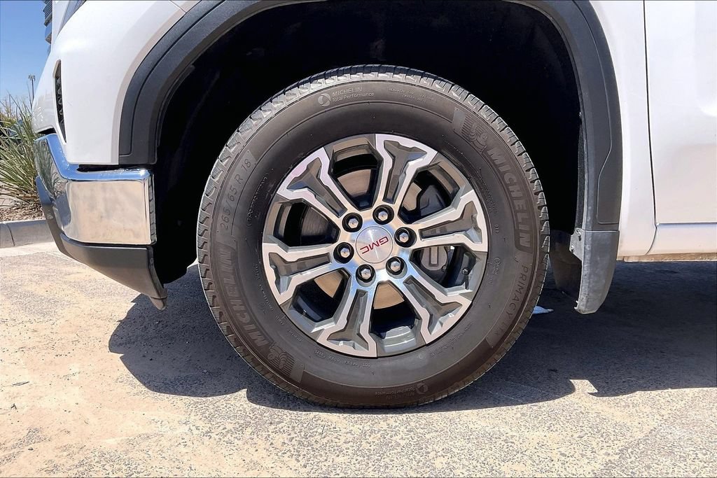 Used 2025 GMC Sierra 1500 SLT RWD image 8