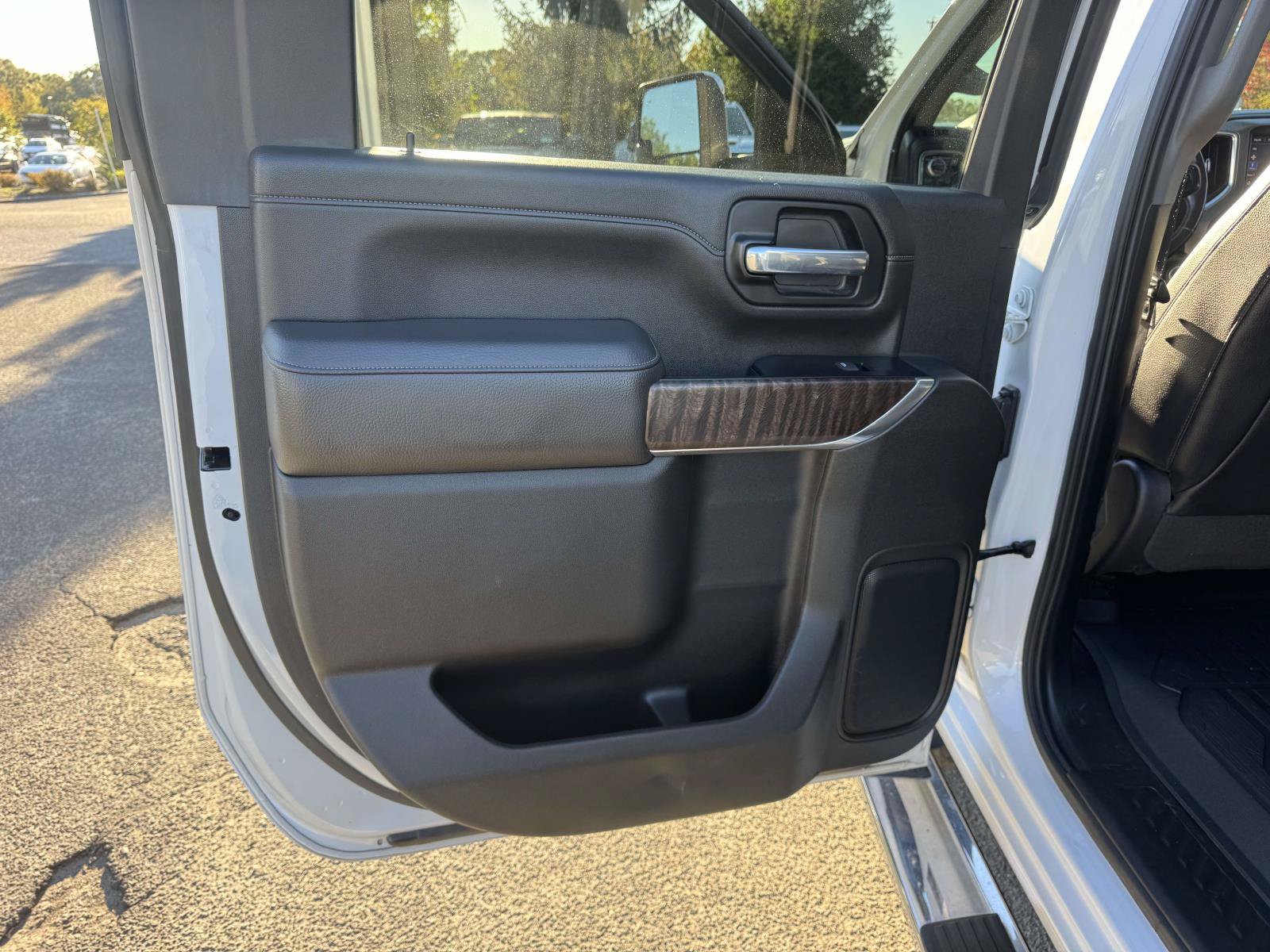 Used 2020 GMC Sierra 2500 Denali w/ Denali Ultimate Package AWD/4WD image 22