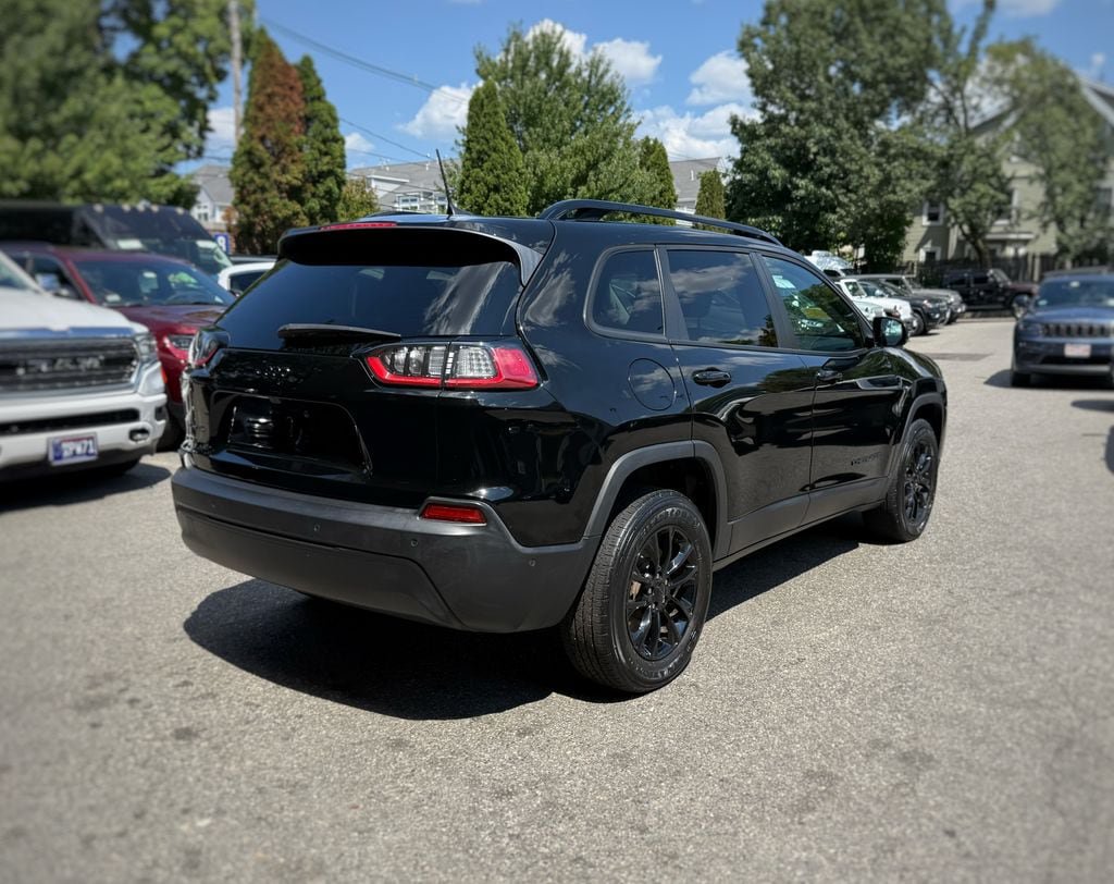 Used 2023 Jeep Cherokee Altitude Lux w/ Lux Elite Package AWD/4WD image 8