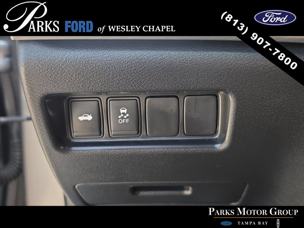 Used 2016 Nissan Maxima 3.5 SV FWD image 26