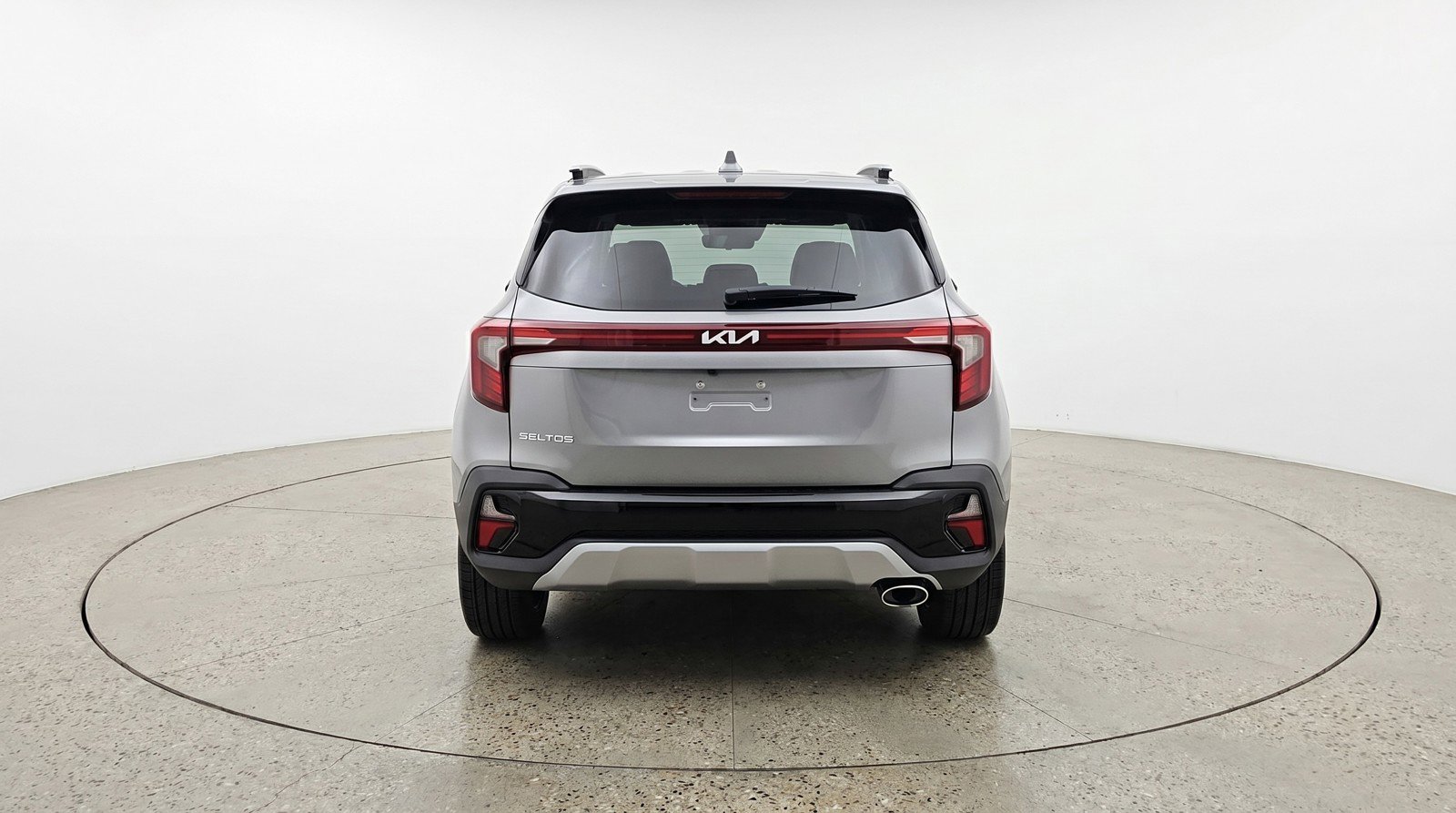 Used 2025 Kia Seltos S FWD image 7