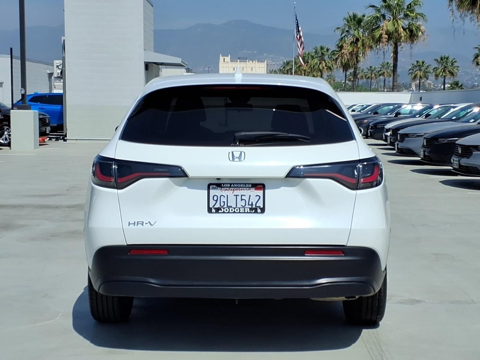Used 2023 Honda HR-V LX image 4