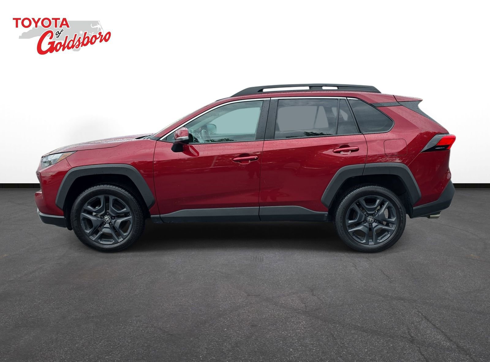 Used 2024 Toyota RAV4 Adventure AWD/4WD image 8